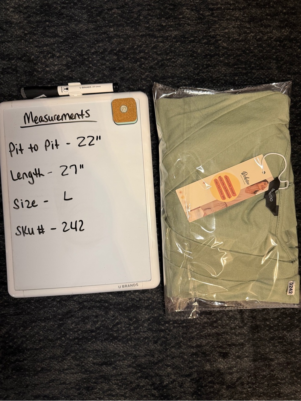Dokotoo NWT Sage Green V Neck Long Sleeve Knit Top Size Large Casual Oversized - Picture 9 of 9